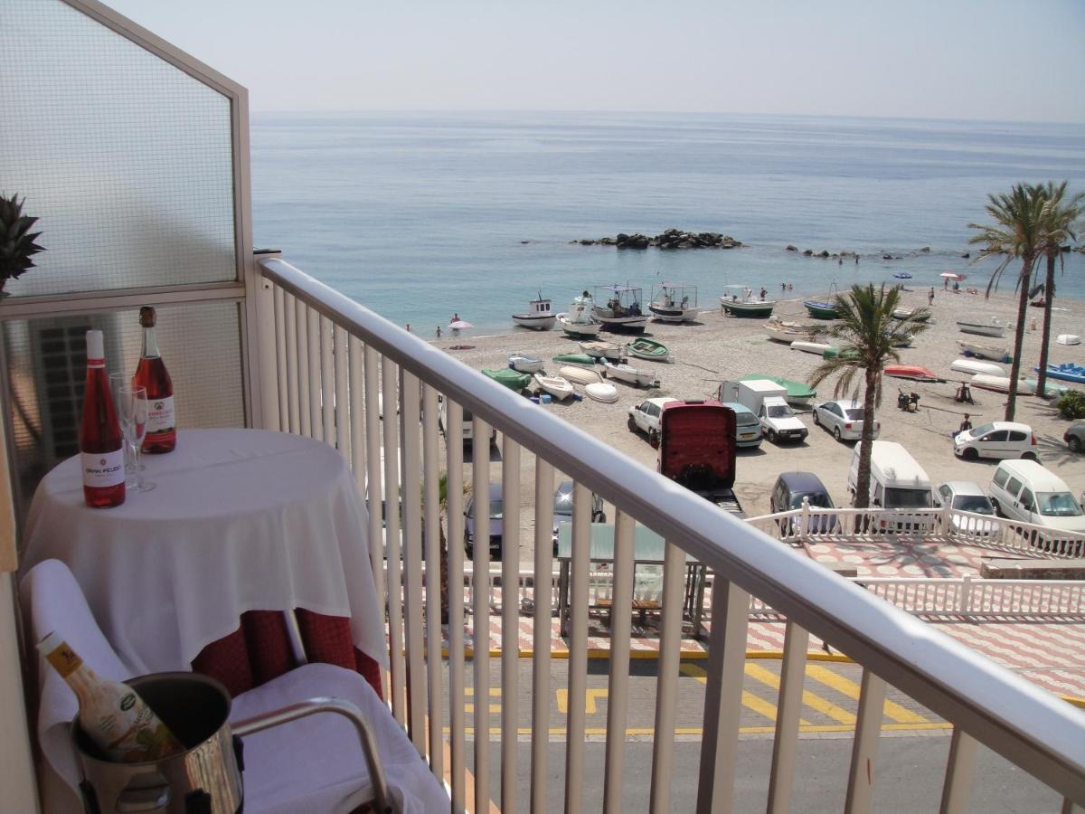 Hostal Costa Sol Castell de Ferro Exterior photo